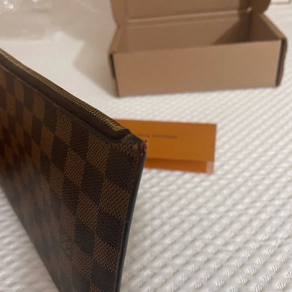 ❌❌❌SOLD❌❌❌Louis Vuitton Neverfull pouch - Picture 4 of 16
